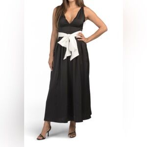 Elegant Black and White Women's Skirt